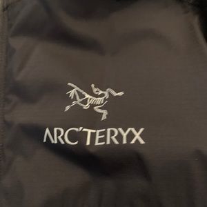 Arcteryx BRAND NEW Size Small